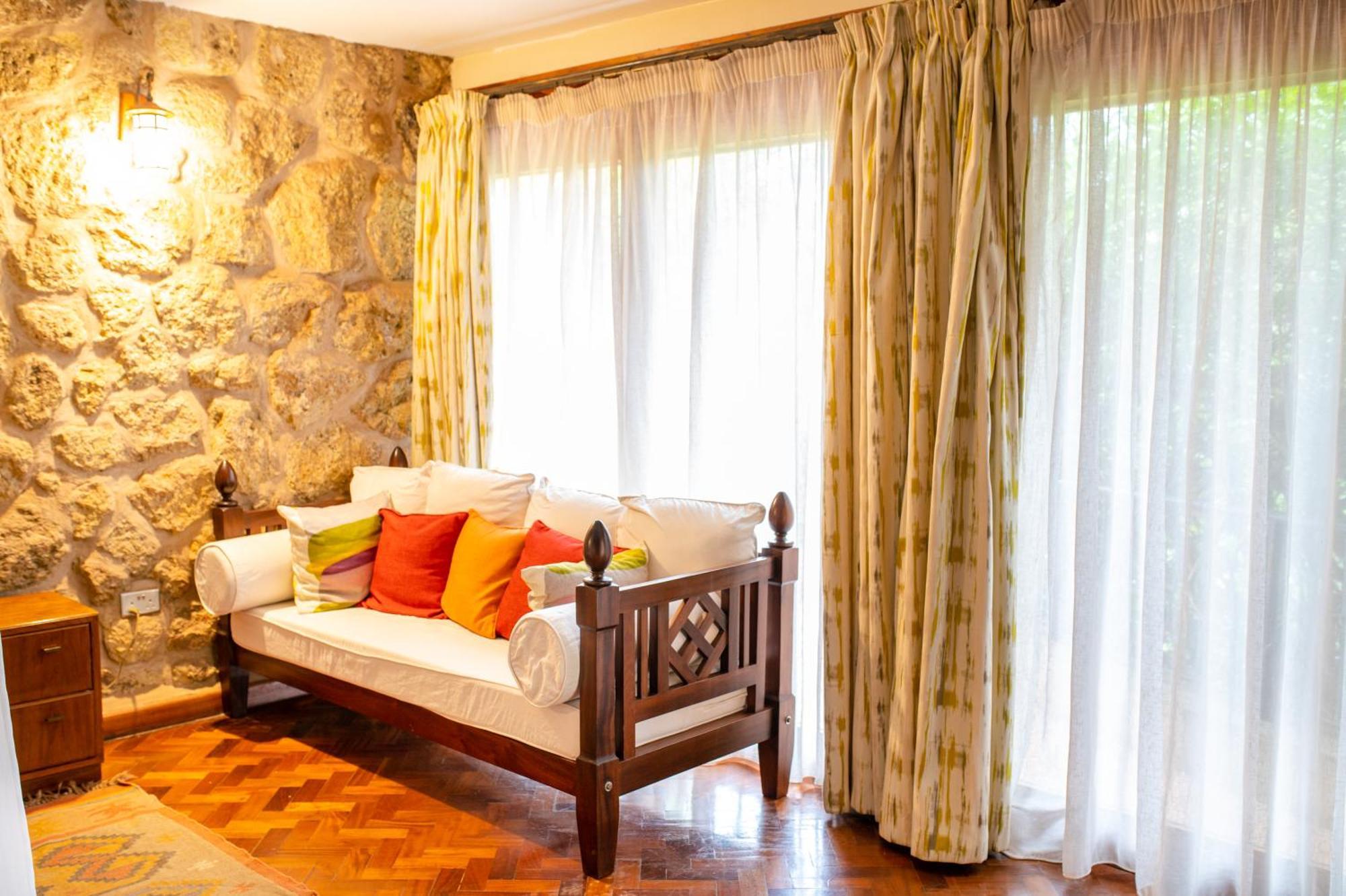 Zereniti House Hotell Muyaka Eksteriør bilde